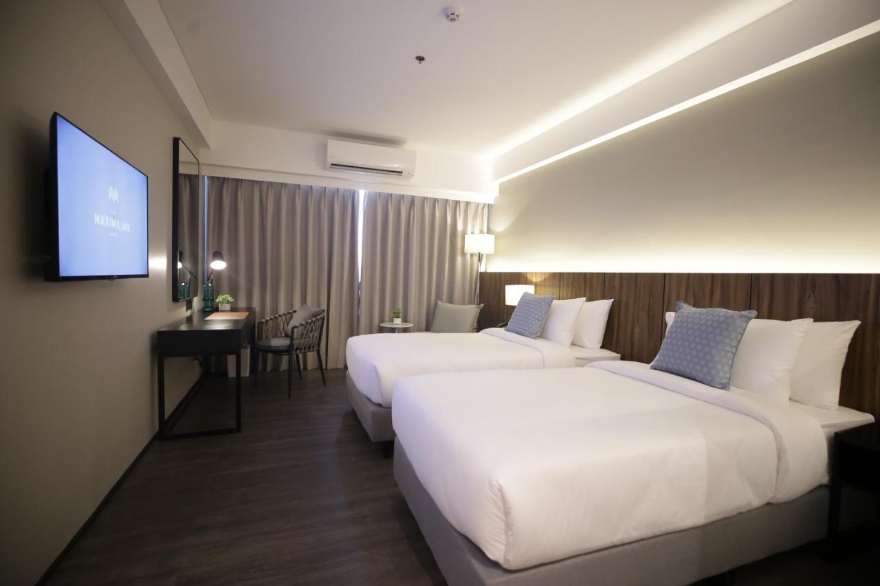The Maximilian Hotel Cauayan Zewnętrze zdjęcie