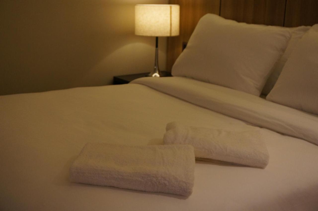 The Maximilian Hotel Cauayan Zewnętrze zdjęcie
