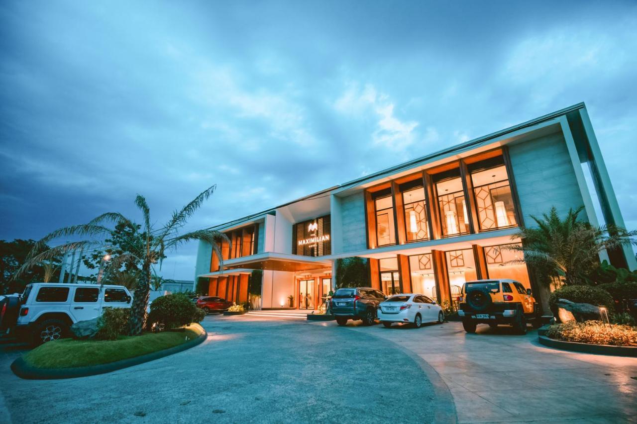 The Maximilian Hotel Cauayan Zewnętrze zdjęcie